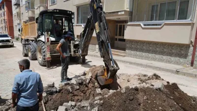 Bilecik’in Söğüt ilçesinde yeni içme suyu hattına 400 abone bağlandı.