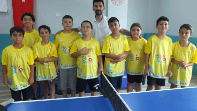 Burhaniye ilçesinde, İlçe Gençlik ve Spor Müdürlüğünün Atatürk Spor Salonunda
