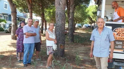 Burhaniye ilçesinde, Lokma Hayrı geleneği devam ediyor. Her gün bir