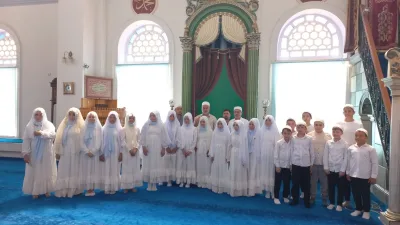 Burhaniye ilçesinde, Koca Camii’nde düzenlenen Yaz Kur’an kursu tamamlanırken, düzenlenen
