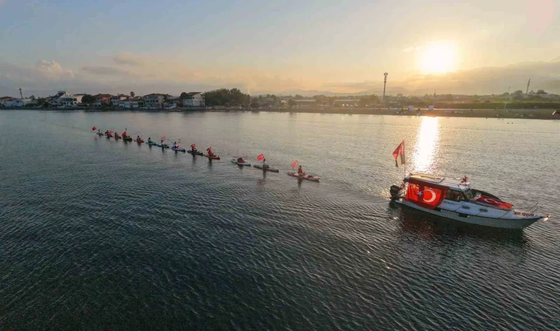 Bursa’da 30 Ağustos Zafer Bayramı’nın 104. yıldönümü, kent merkezindeki yürüyüş