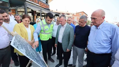 Kocaeli Büyükşehir Belediye Başkanı Tahir Büyükakın, Çayırova’da altyapısı yenilenen Uğur