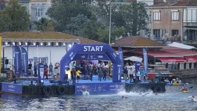 Türkiye’de triatlon sporuyla özdeşleşen Oral-B’nin ana sponsorluğunda düzenlenen, dünyanın kıtalararası