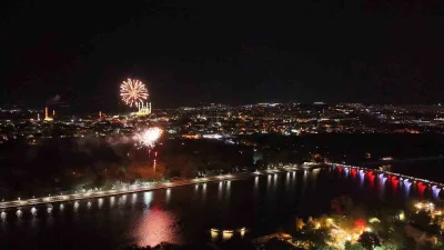 Edirne’de 30 Ağustos Zafer Bayramı dolayısıyla resepsiyon düzenlendi. Meriç Nehri