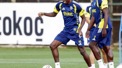 Fenerbahçe, Trendyol Süper Lig’in ilk haftasında deplasmanda Gençlerbirliği ile oynayacağı