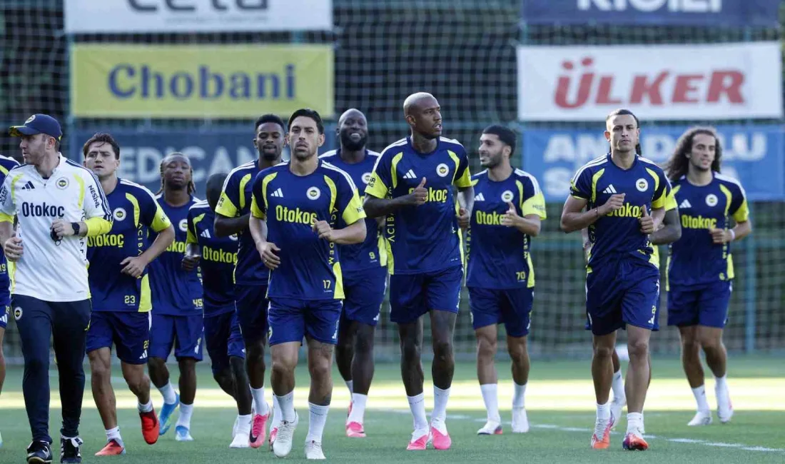 Fenerbahçe, UEFA Şampiyonlar Ligi play-off turu rövanşında Fransız ekibi Lyon