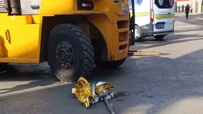 Yalova’nın Altınova ilçesindeki tersaneler bölgesinde meydana gelen kazada, forkliftin çarptığı