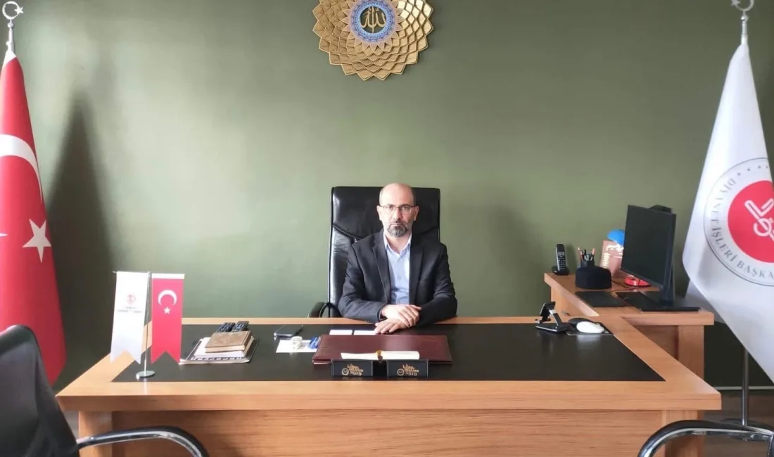 Hayrabolu İlçe Müftülüğü görevine atanan Sıbğetullah Arvas görevine başladı. Hayrabolu