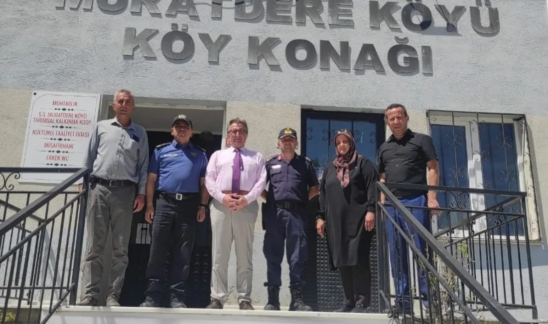 Bilecik’in Bozüyük ilçesinde Bozüyük Kaymakamı Dr. Ahmet Naci Helvacı, kadın