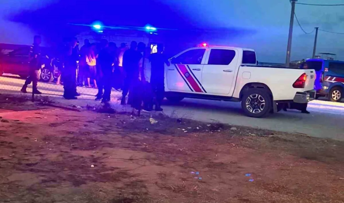 Kırklareli’nin Vize ilçesine bağlı Kıyıköy beldesinde, denize giriş yasağına rağmen