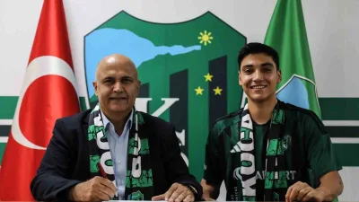 Süper Lig ekiplerinden Kocaelispor, Gençlerbirliği forması giyen orta saha oyuncusu