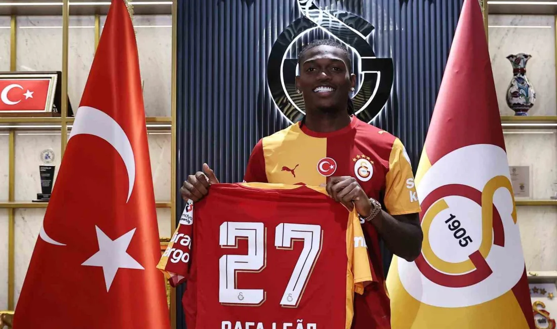 Galatasaray’ın 4 yıllığına kadrosuna kattığı Portekizli futbolcu Rafael Leao, “Galatasaray