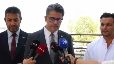 Çanakkale’nin Ayvacık ilçesine bağlı Paşaköy köyündeki yazlık evinde dün akşamüstü