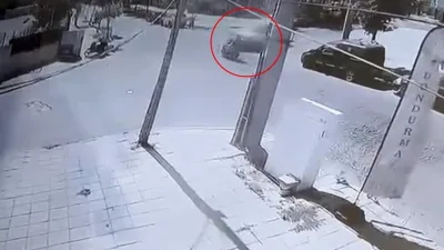 Tekirdağ’ın Çorlu ilçesinde hafif ticari araçla çarpışan motosikletteki 1’i çocuk