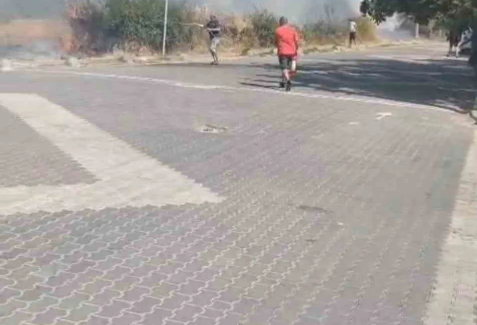 Edirne’nin Keşan ilçesi Yayla sahilinde trafoda meydana gelen patlama nedeniyle