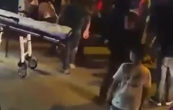 Bursa’da iddiaya göre yolun karşısına geçmek isteyen iki şahıs otomobilin