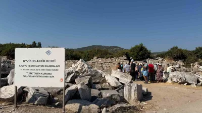 Balıkesir’in Erdek ilçesinde bulunan 2 bin 800 yıllık Kyzikos Antik