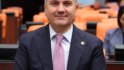 CANBEY İVRİNDİ’DE: BİR YANDA YOL, BİR YANDA SAĞLIK YATIRIMI AK