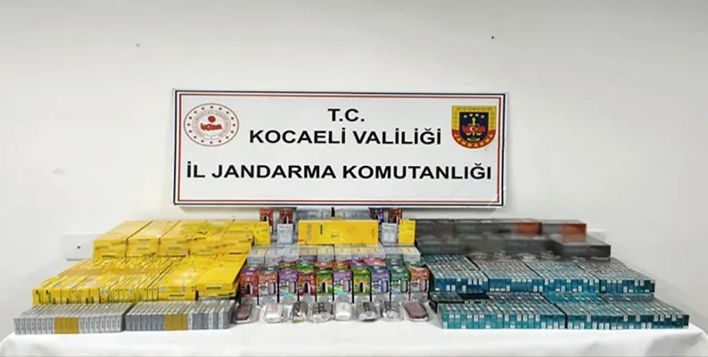 Kocaeli’nin Dilovası ilçesinde 2 araçta yaklaşık 8 milyon 20 bin