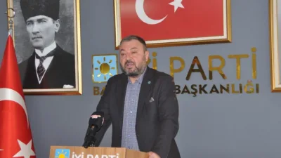 İYİ Parti Balıkesir İl Başkanı Hasan Fehmi Yörük, motorine gece