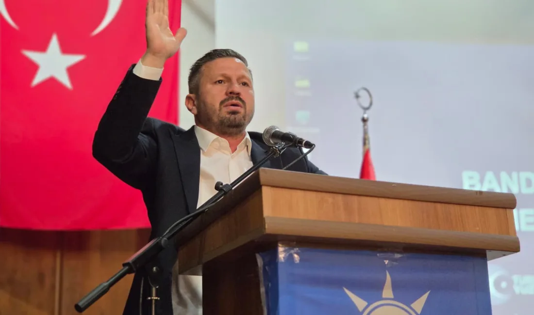Balıkesir’de CHP İl Kadın Kolları Başkanlığı yaptıktan sonra “Yeni Parti”