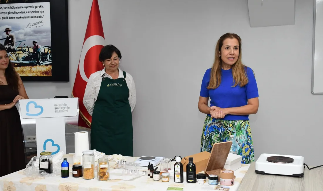 Balıkesir Büyükşehir Belediye Başkanı Ahmet Akın’ın eşi Arbil Akın, Havran’da