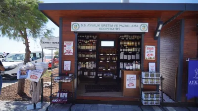Ayvalık’ın yerel üretim gücünü kadın emeğiyle buluşturan S.S. Ayvalık Üretim
