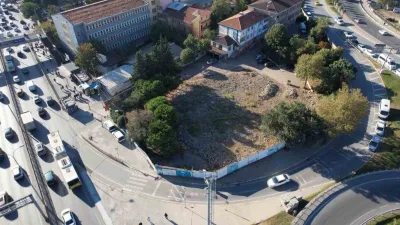İstanbul Silivri’de 2019 yılında meydana gelen 5,8 büyüklüğündeki depremde minaresi