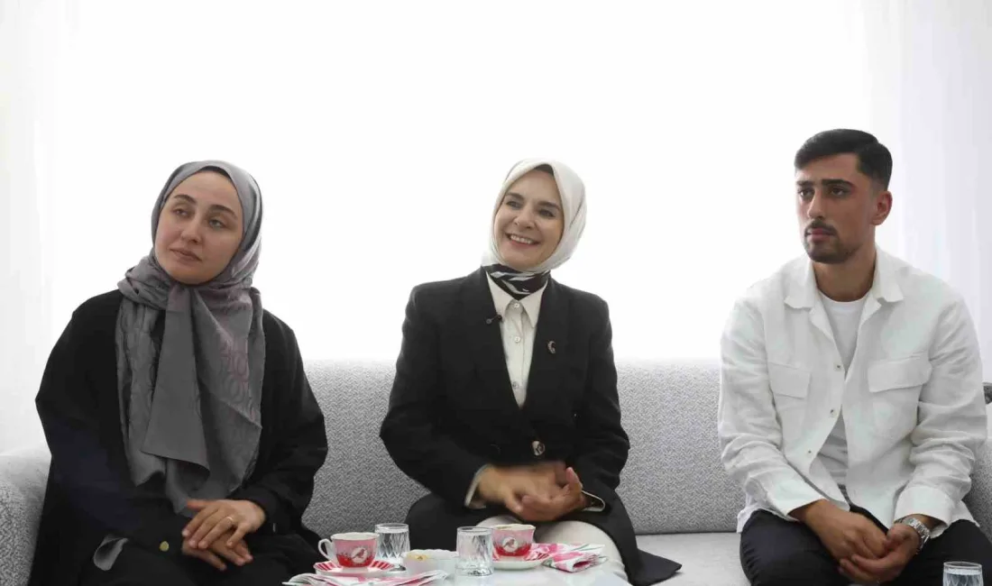 Aile ve Sosyal Hizmetler Bakanı Mahinur Özdemir Göktaş, Aile ve