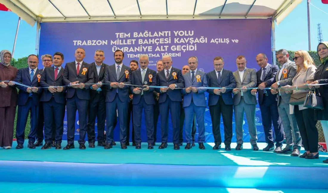 Ulaştırma ve Altyapı Bakanı Abdulkadir Uraloğlu’nun katılımıyla Ümraniye’de Trabzon Millet