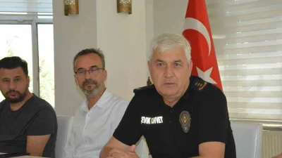 Balıkesir’de 2026-2027 futbol sezonu öncesinde Balıkesirspor kulüp yöneticileri, taraftar grup