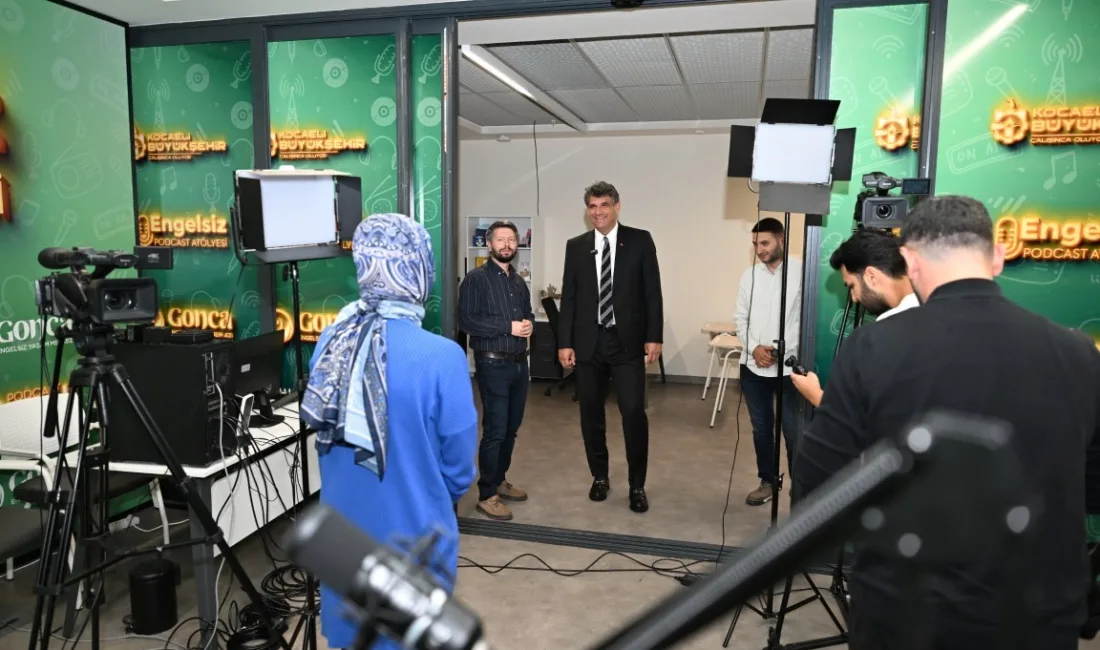 Kartepe Belediye Başkanı Mustafa Kocaman, Gonca Engelsiz Yaşam Merkezi’ni ziyaret