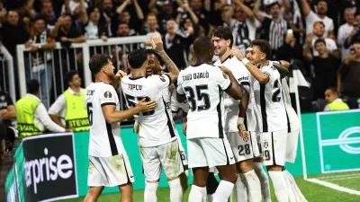 UEFA Avrupa Ligi’nin ilk haftasında sahasında Fransız temsilcisi Olympique Marsilya’yı