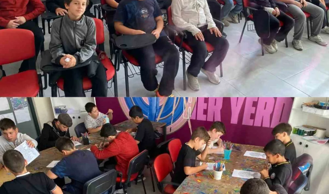 Burhaniye ilçesinde, Diyanet İşleri Başkanlığı Hafızlık kursları devam ederken, öğrenciler,