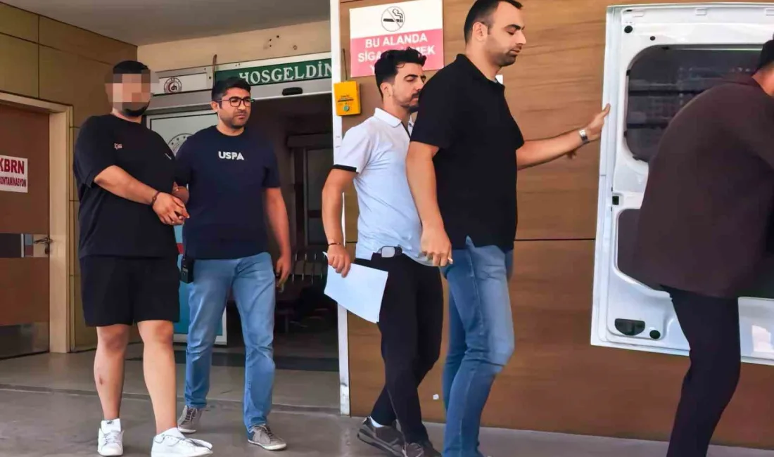 Bursa’nın İnegöl ilçesinde polis ekipleri, dolandırıcılık şüphelilerini düzenlenen operasyonla yakaladı.