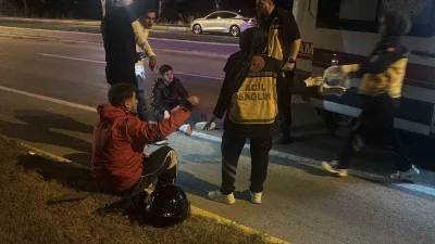 Edirne’de iki motosikletin çarpışması sonucu meydana gelen kazada 1 sürücü