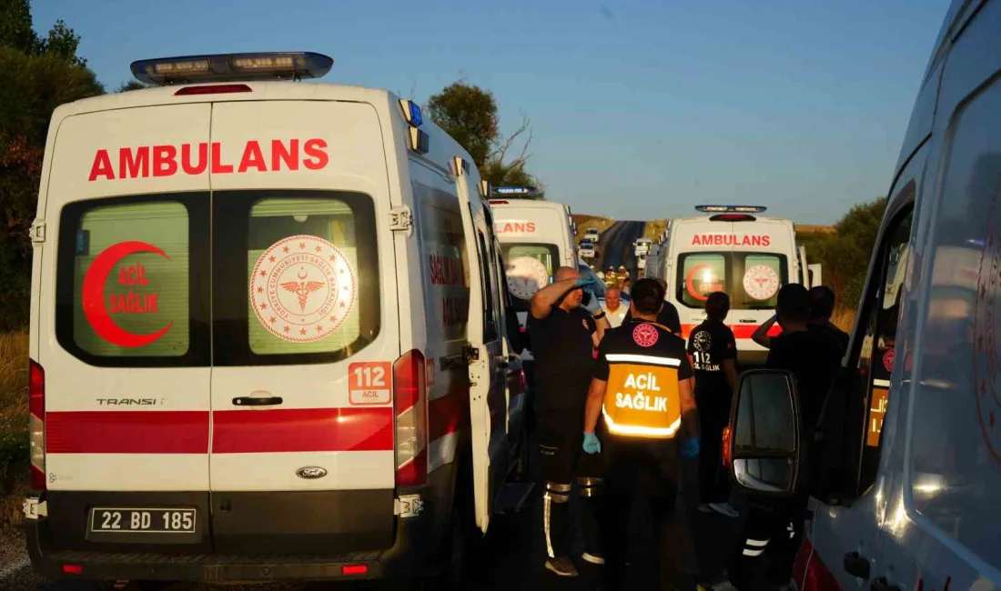Edirne’de 3 aracın karıştığı zincirleme kazada 6 kişi yaralandı. Kaza,