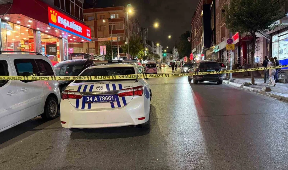 Esenler’de elinde bıçakla polis ekiplerinin üzerine yürüyen şahıs, “dur” ihtarına