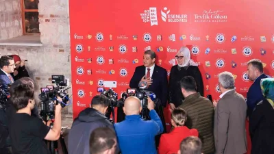 Esenler Belediyesi, 2026-2027 Kültür Sanat Sezonu’nu Türk edebiyatının usta şairi