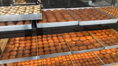 Tekirdağ’da Hayrabolu tatlısı imalatçısı Saim Kaya, yaklaşık 5 yıl önce