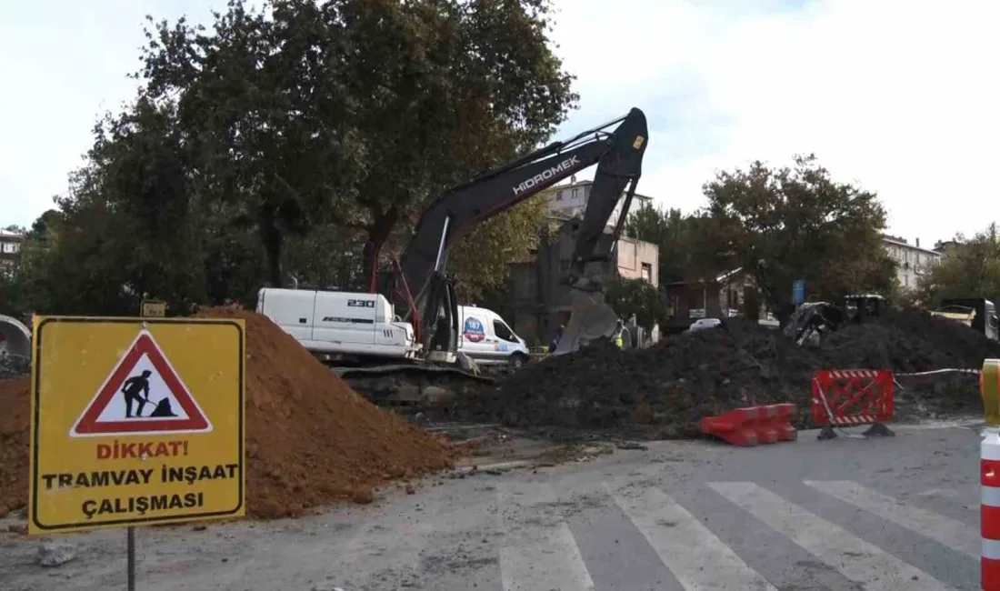 İstanbul Eyüpsultan’da İstanbul Su ve Kanalizasyon İdaresi (İSKİ) ekiplerinin alt