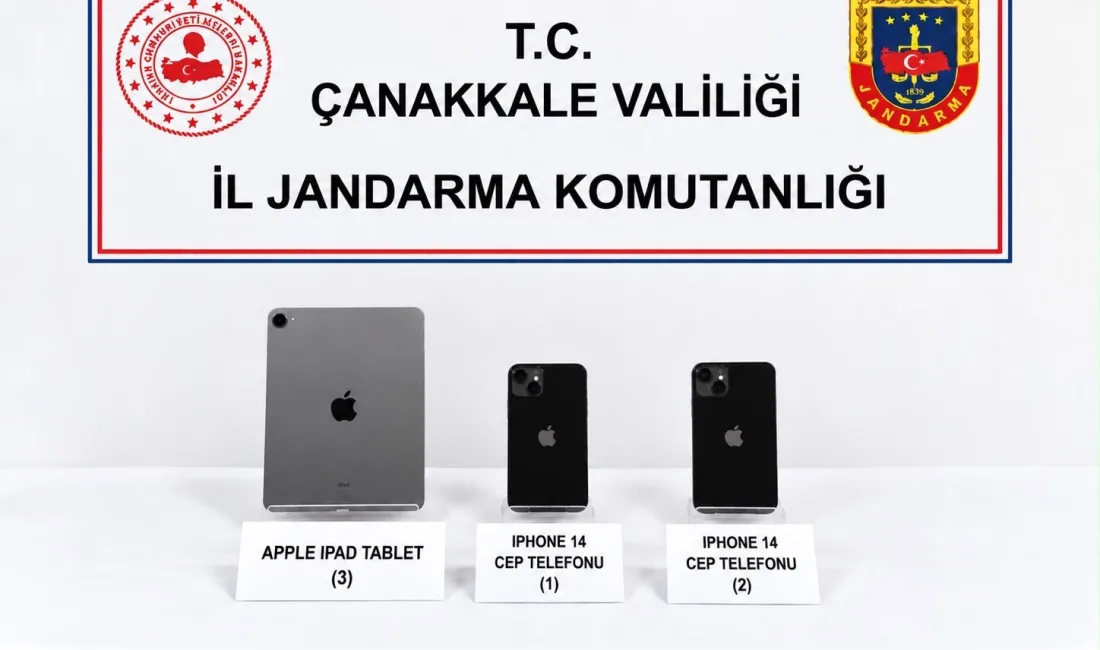 Çanakkale’nin Biga ilçesinde kendilerini polis olarak tanıtan şüpheliler, bir vatandaşı