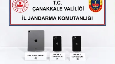Çanakkale’nin Biga ilçesinde kendilerini polis olarak tanıtan şüpheliler, bir vatandaşı