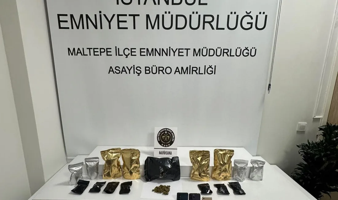 Maltepe İlçe Emniyet Müdürlüğü’nce düzenlenen uyuşturucu operasyonunda bir zula araçta