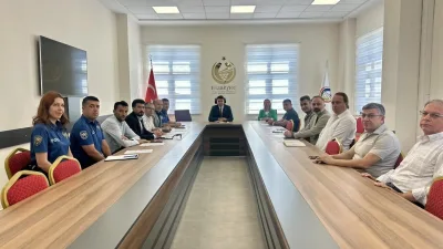 Bilecik’in Pazaryeri ilçesinde Okul Güvenliği Tedbirleri Toplantısı yapıldı. Pazaryeri Kaymakamı