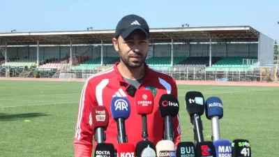 Kocaelispor Teknik Direktörü Selçuk İnan, transfer döneminde takıma doğru futbolcuları