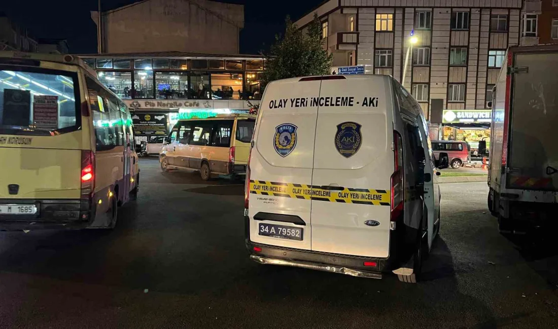 Sultangazi’de silahlı şahıs cadde üzerinde tartıştığı kişiye ateş etti. Olayda