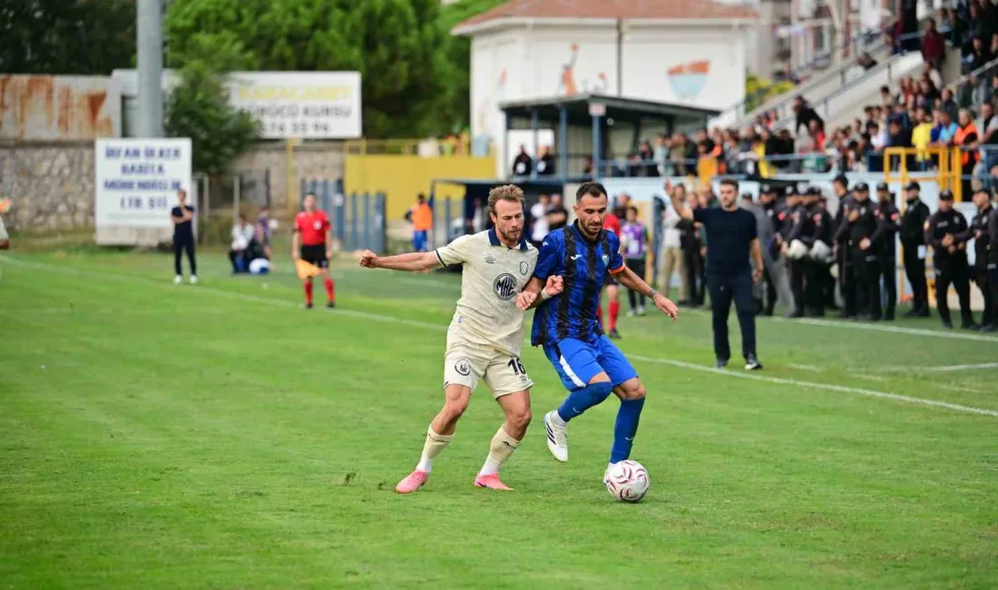 TFF 2. Lig Kırmızı Grup 4. hafta karşılaşmasında Karacabey Belediyespor,