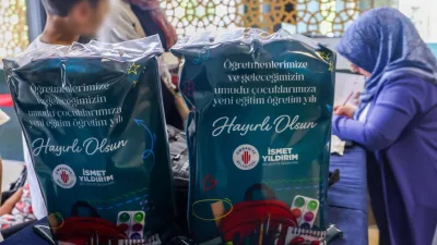 Ümraniye Belediyesi, yeni eğitim-öğretim yılı öncesinde ihtiyaç sahibi ailelerin okul