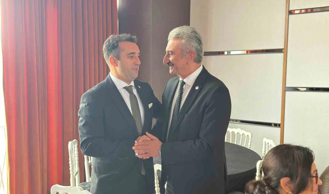 YENİ Parti Nilüfer İlçe Başkanlığı seçiminde Ahmet Eren Memiç ile